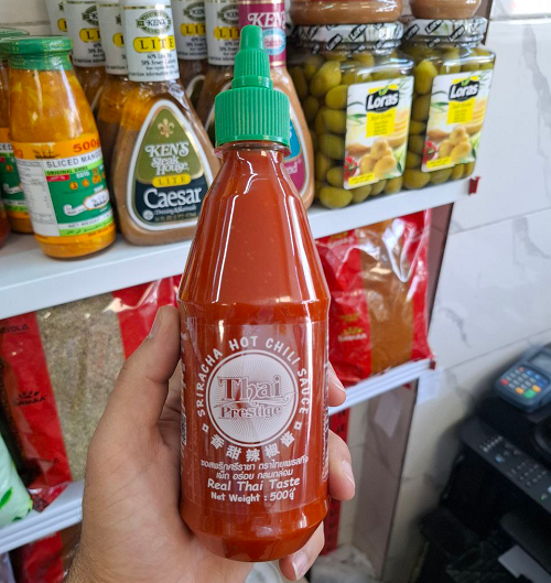 سس سیراچا تای